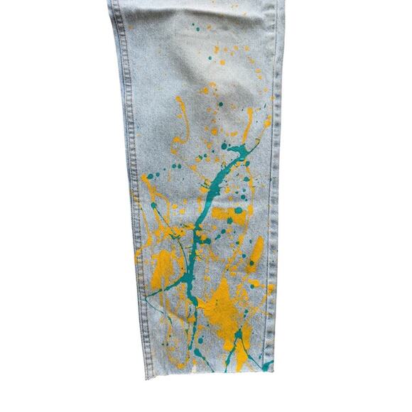 Vintage Levi's 550 33x32 Custom Painter Jeans - Picture 3 of 6